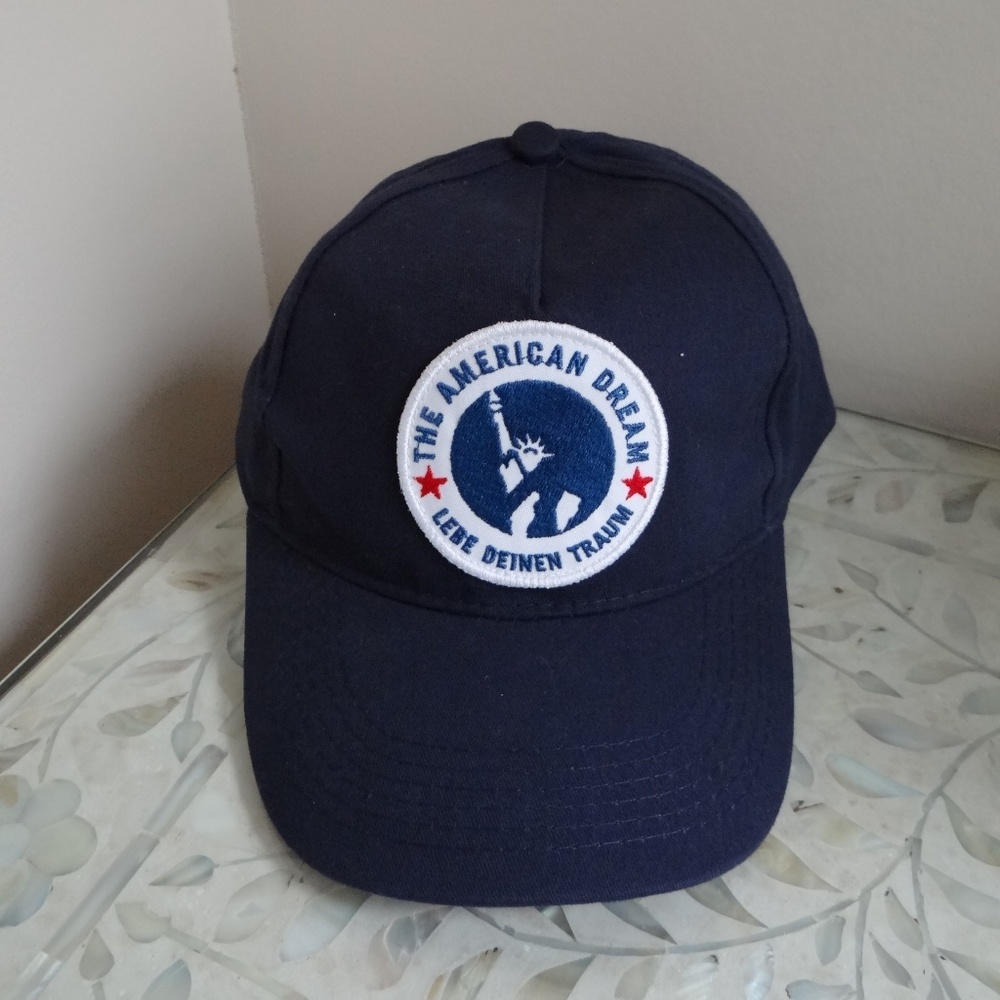 The American Dream adjustable baseball cap NEW